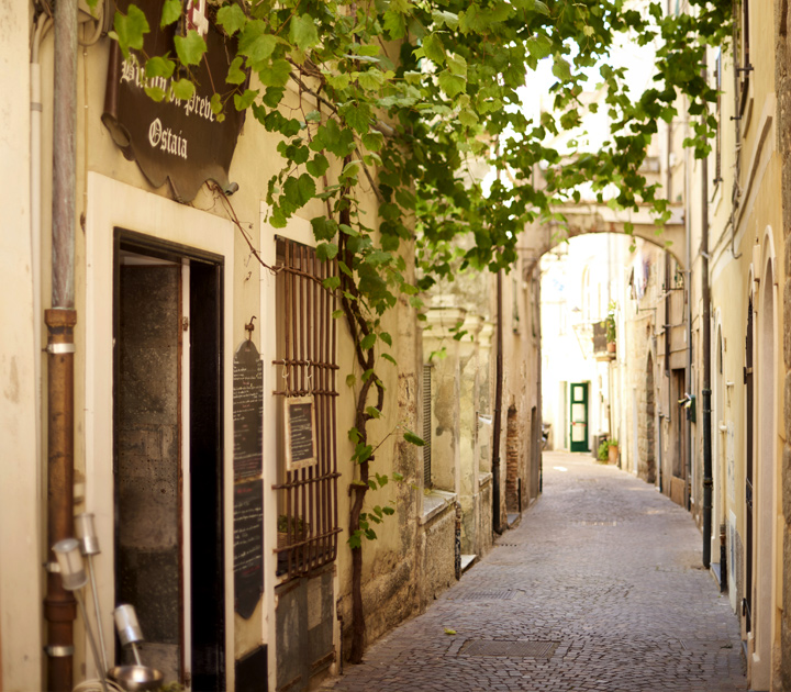 Insegna osteria